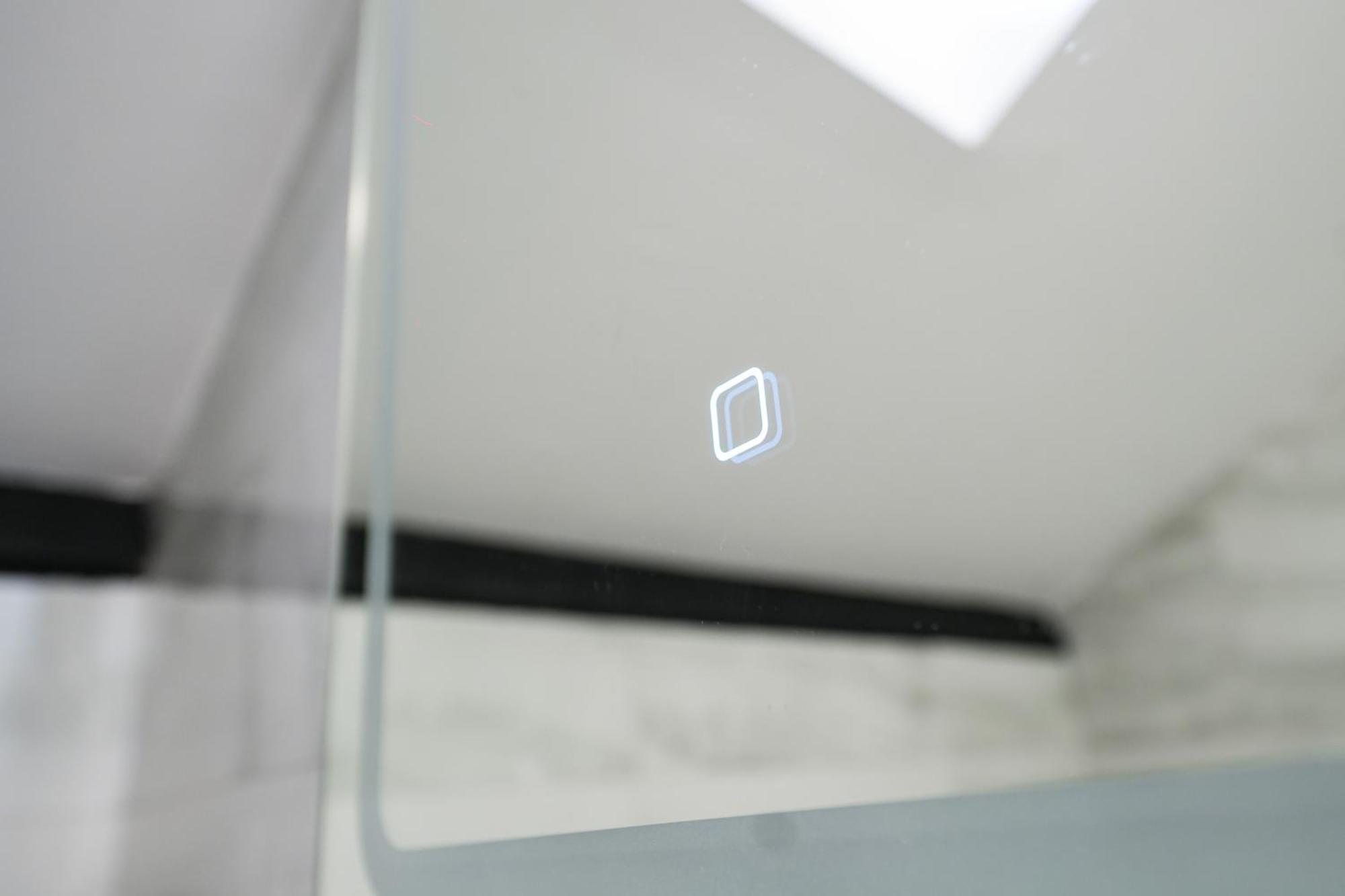 City Center Hideout - Studio Apartment Tirana Bagian luar foto
